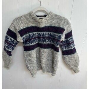 Vintage Authentic Issue 90s Thick Wool Sweater Crewneck Pullover Small